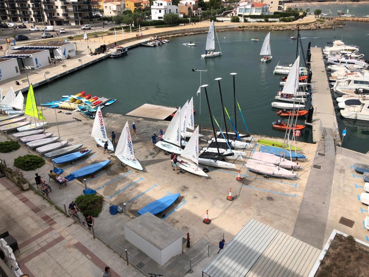Solo Atico Guest Suites L' Escala Dış mekan fotoğraf