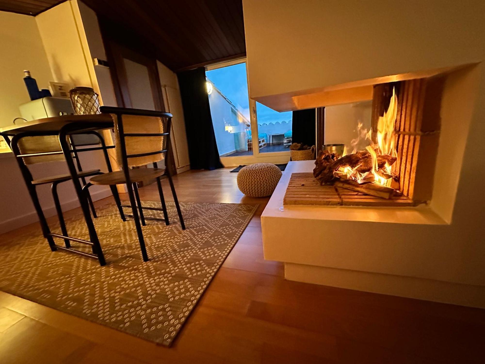 Solo Atico Guest Suites L' Escala Dış mekan fotoğraf