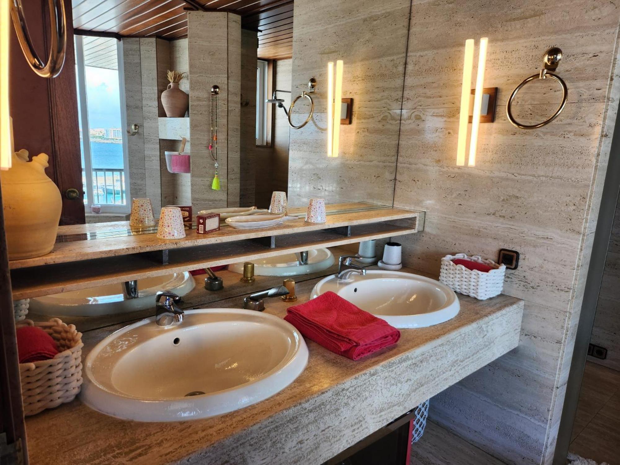 Solo Atico Guest Suites L' Escala Dış mekan fotoğraf