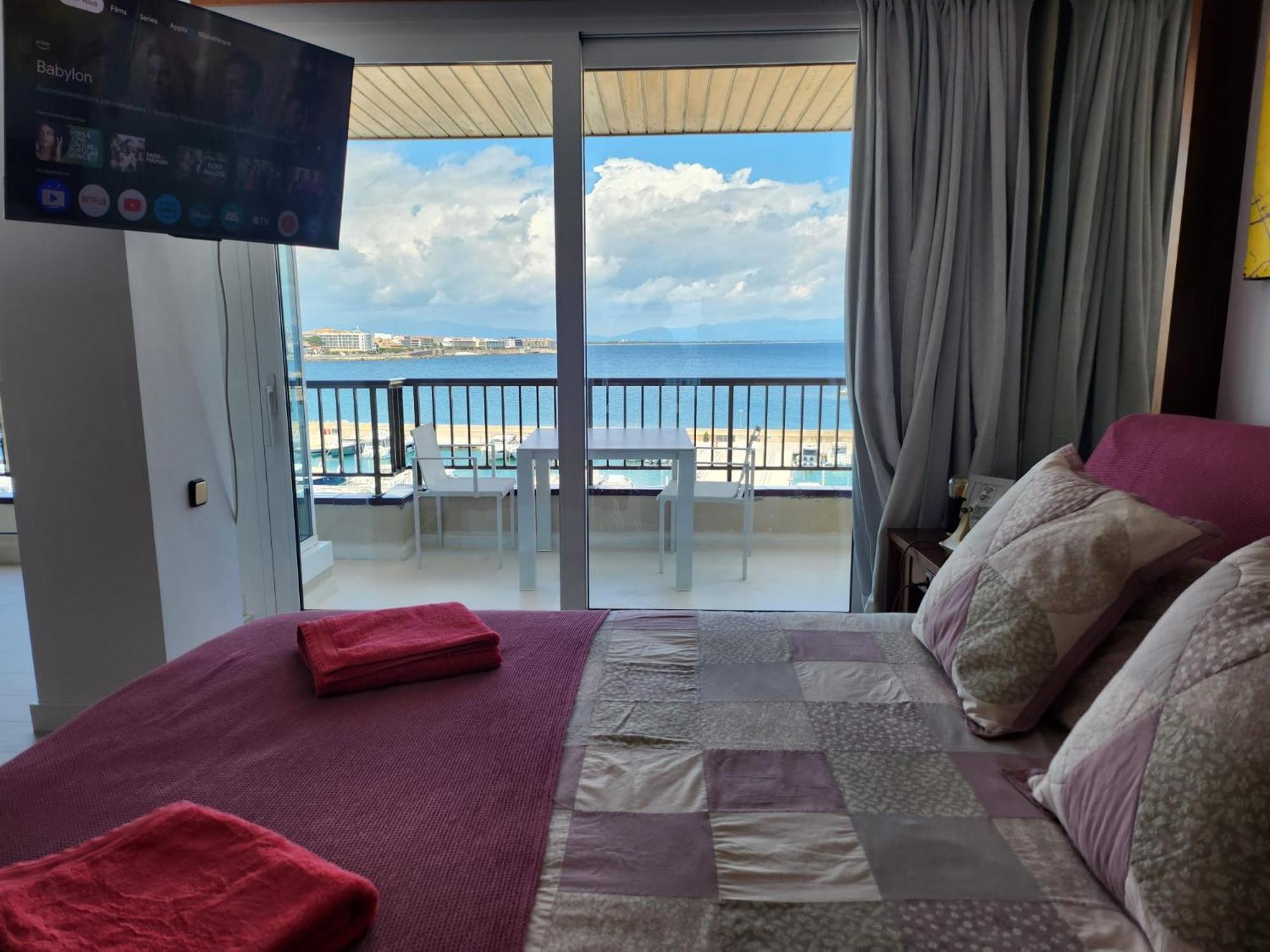 Solo Atico Guest Suites L' Escala Dış mekan fotoğraf